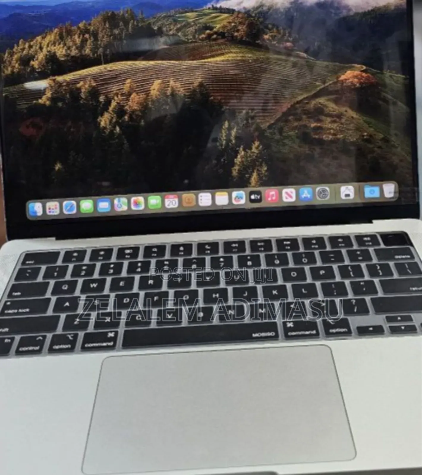 New Laptop Apple MacBook Pro 2024 M3 14-Inch 8GB Apple M3 SSD 512GB