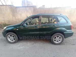 Toyota RAV4 2005 Green