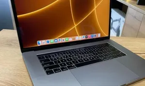 New Laptop Apple MacBook Pro 2017 16GB Intel Core I7 SSD 1T