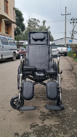 Photo - Toilet Wheelchair手wheelchair廿wheelchair口wheelchair 山wheelchair 手wheel