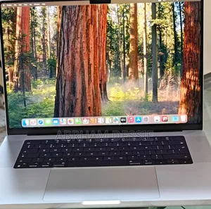 New Laptop Apple MacBook Pro M1 16GB Apple M1 SSD 1T