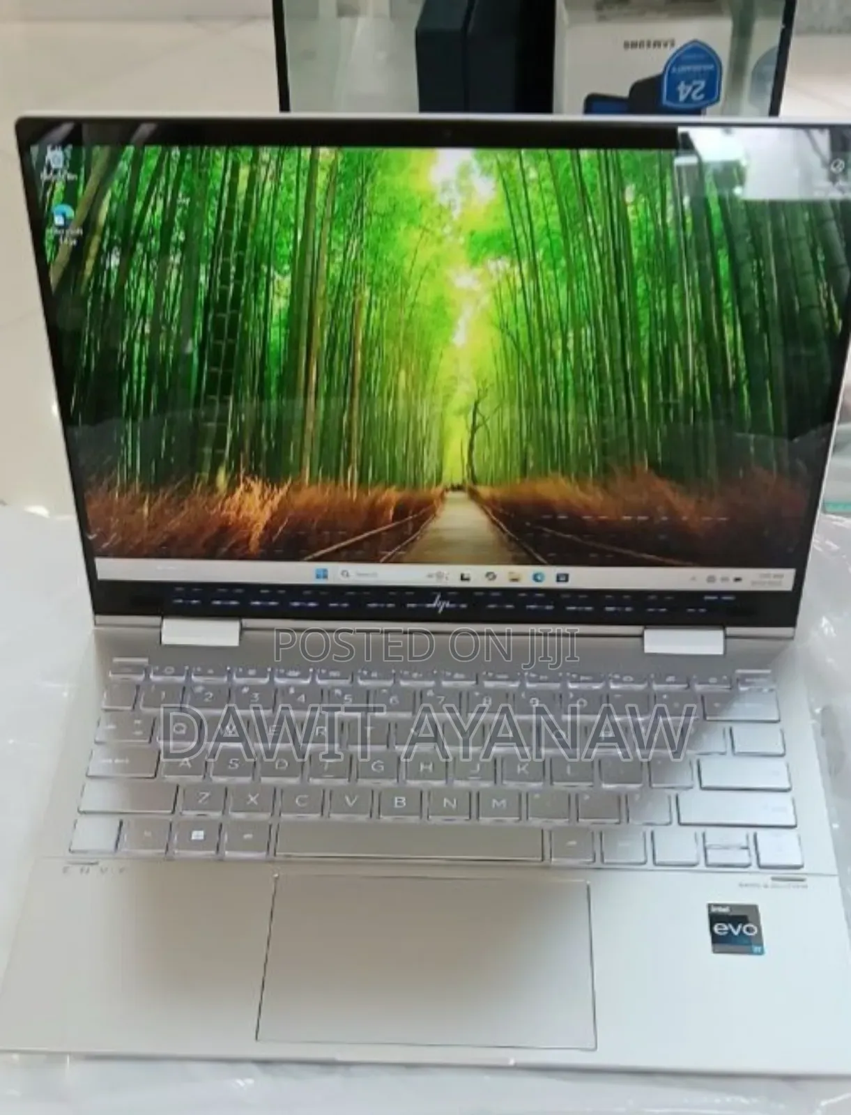 New Laptop HP Envy X360 8GB Intel Core i7 SSD 512GB