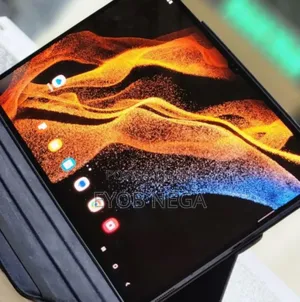 Photo - New Samsung Galaxy Tab S8 Ultra 256 GB