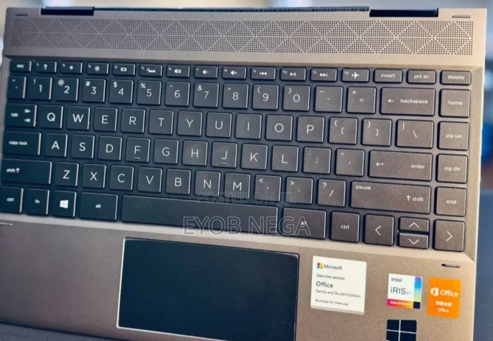 New Laptop HP Envy X360 8GB Intel Core I7 SSD 256GB