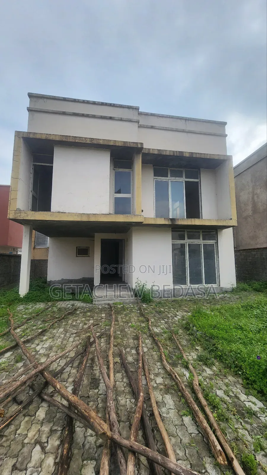 5bdrm House in Ccd, Oromia-Finfinne for sale