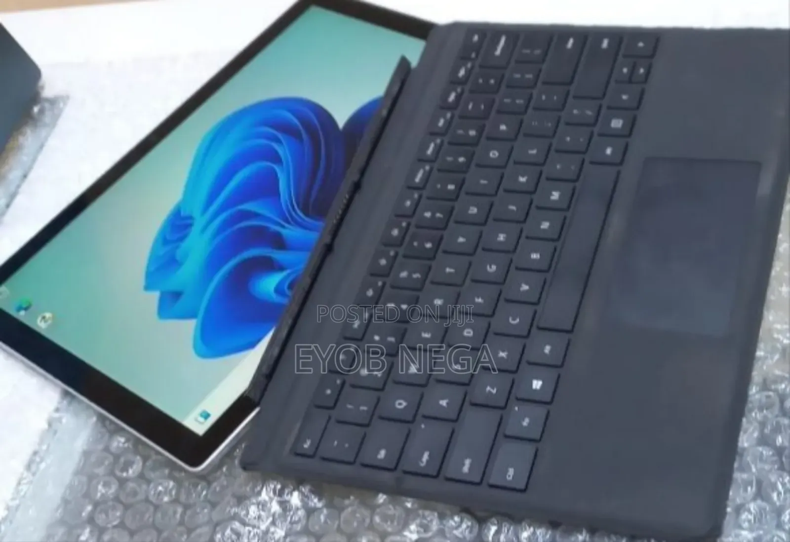 New Laptop Microsoft Surface Pro 5 16GB Intel Core I7 SSD 512GB