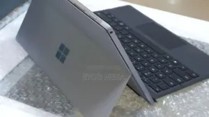 New Laptop Microsoft Surface Pro 5 16GB Intel Core I7 SSD 512GB