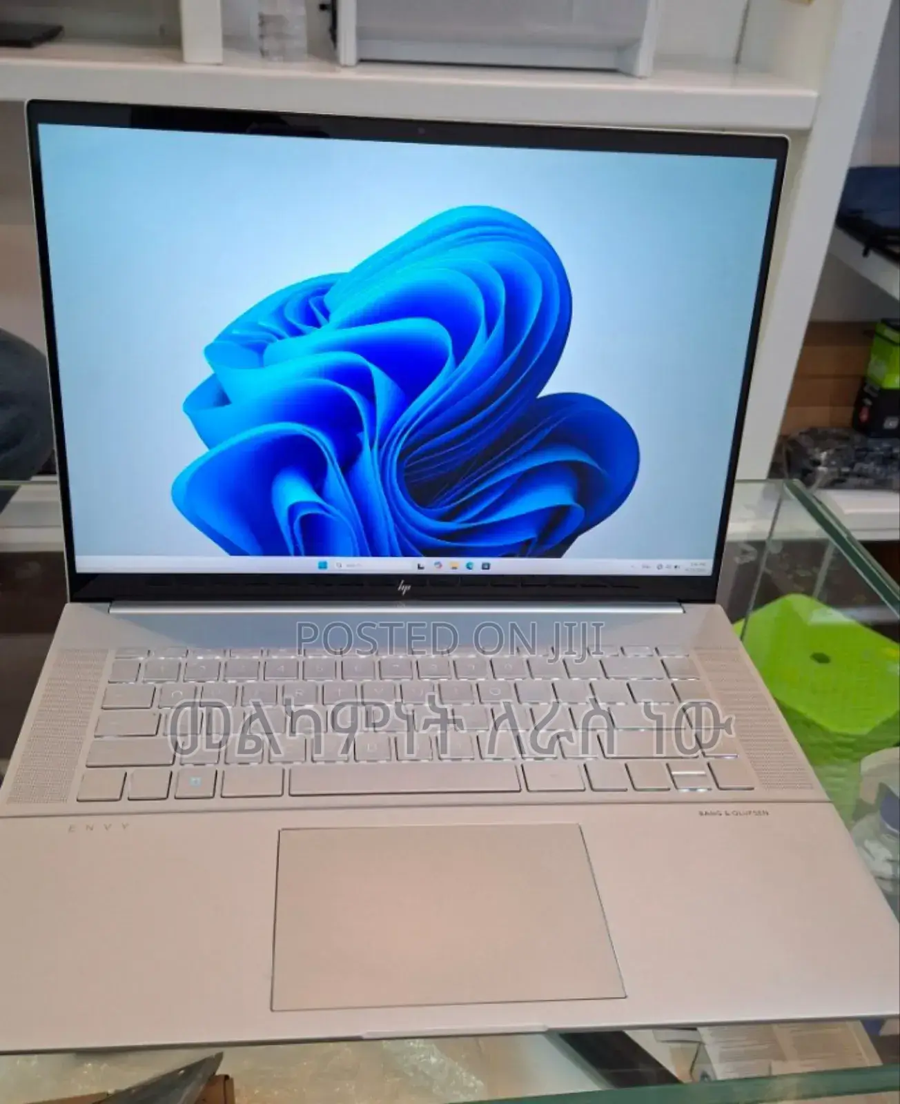 New Laptop HP Envy 16 Gaming 16-H1023dx 16GB Intel Core I9 SSD 1T