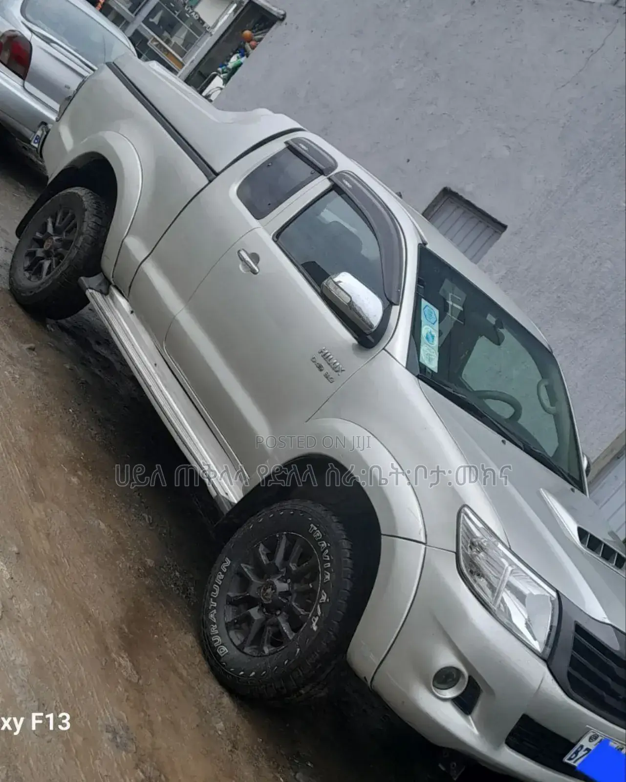 Toyota Hilux 2013 Silver
