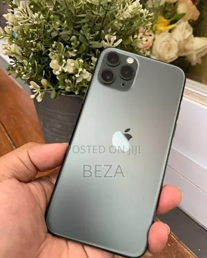 New Apple iPhone 11 Pro Max 64 GB Black