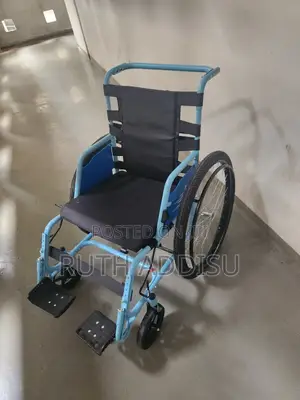 Wheelchair考試brand New Non Collapsible Wheelchair