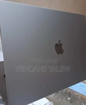 New Laptop Apple MacBook Pro M1 32GB Apple M1 SSD 1T