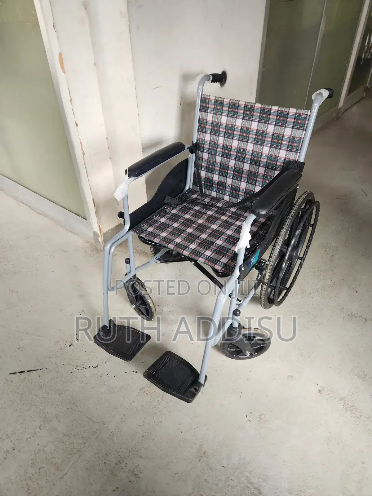 Cotten Seat የማይቆረቁር አልሙኒየም Wheelchair