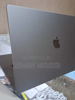 New Laptop Apple MacBook Pro M1 16GB Intel Core I7 SSD 1T