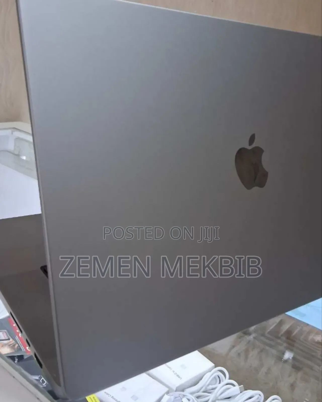 New Laptop Apple MacBook Pro M1 16GB Intel Core I7 SSD 1T