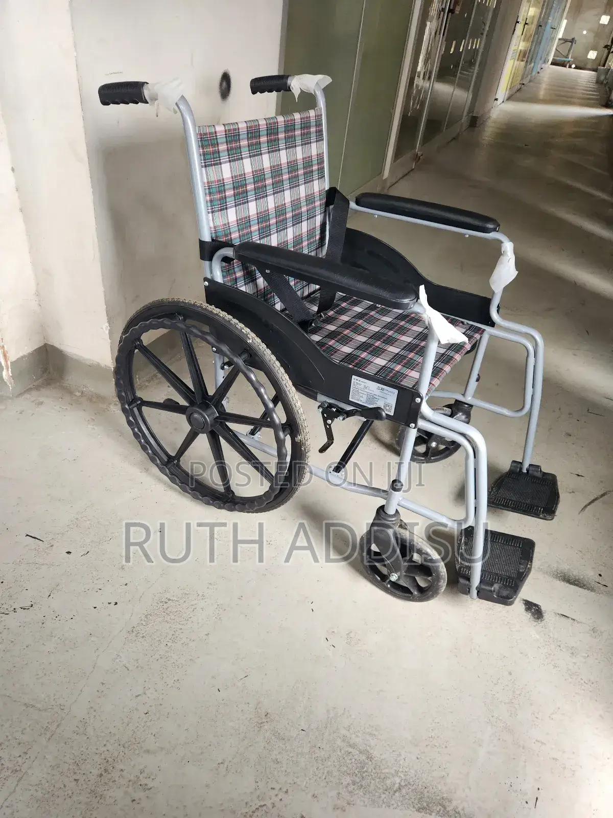 Japan Made Wheelchair𡯁你almunijm Medical Wheelchair