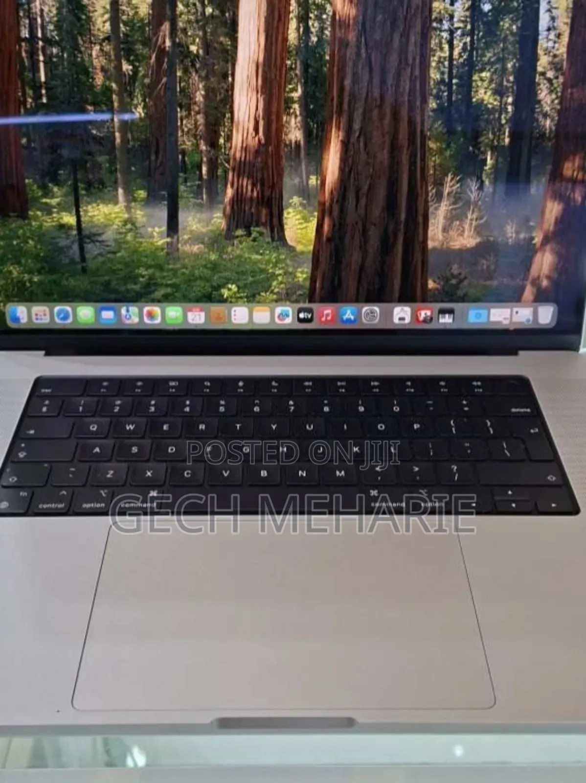 New Laptop Apple MacBook Pro 2021 M1 32GB Apple M1 Pro SSD 1T
