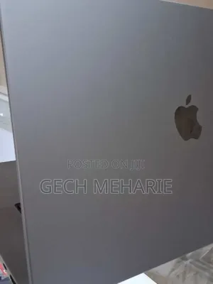 New Laptop Apple MacBook Pro 2021 M1 32GB Apple M1 Pro SSD 1T