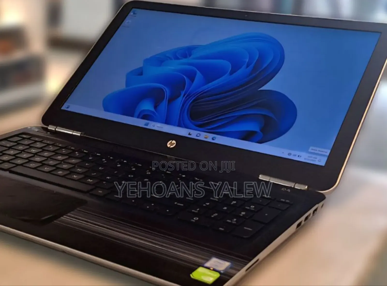 New Laptop HP Pavilion 13 8GB Intel Core I7 SSD 256GB