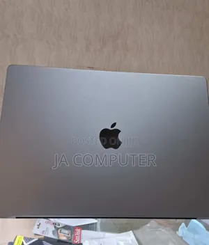 New Laptop Apple MacBook Pro M1 32GB Apple M1 Pro SSD 1T