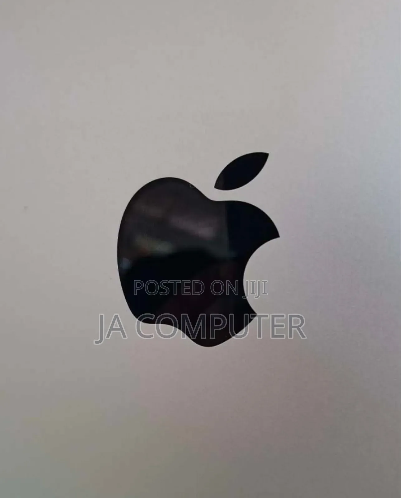 New Laptop Apple MacBook Pro M1 32GB Apple M1 Pro SSD 1T