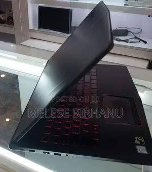 Photo - New Laptop Lenovo Legion Y520 16GB Intel Core I5 SSD 512GB