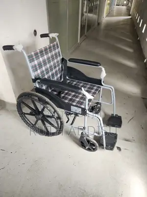 Foldable Very Easy to Manuver to Places Wheelchair延壽wheelchair Medical