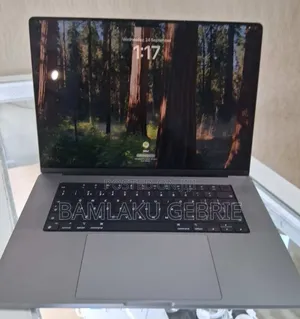 New Laptop Apple MacBook Pro M1 32GB Apple M1 Pro SSD 1T