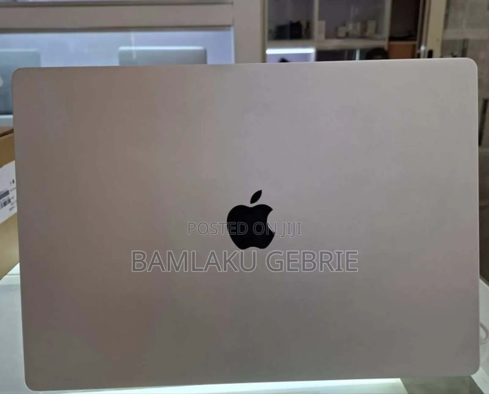 New Laptop Apple MacBook Pro M1 32GB Apple M1 Pro SSD 1T