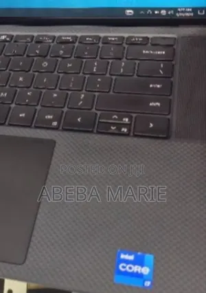 New Laptop Dell Precision 5570 32GB Intel Core i7 SSD 512GB