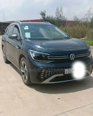 Photo - Volkswagen ID.6 2023 Matt Black