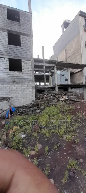 አስቸካይ የሚሸጥ ቤት