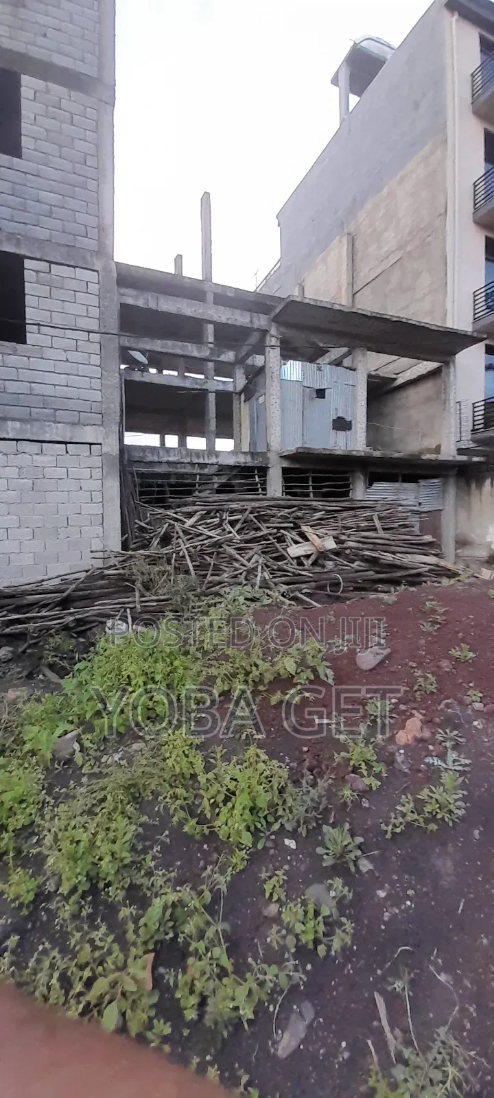 አስቸካይ የሚሸጥ ቤት