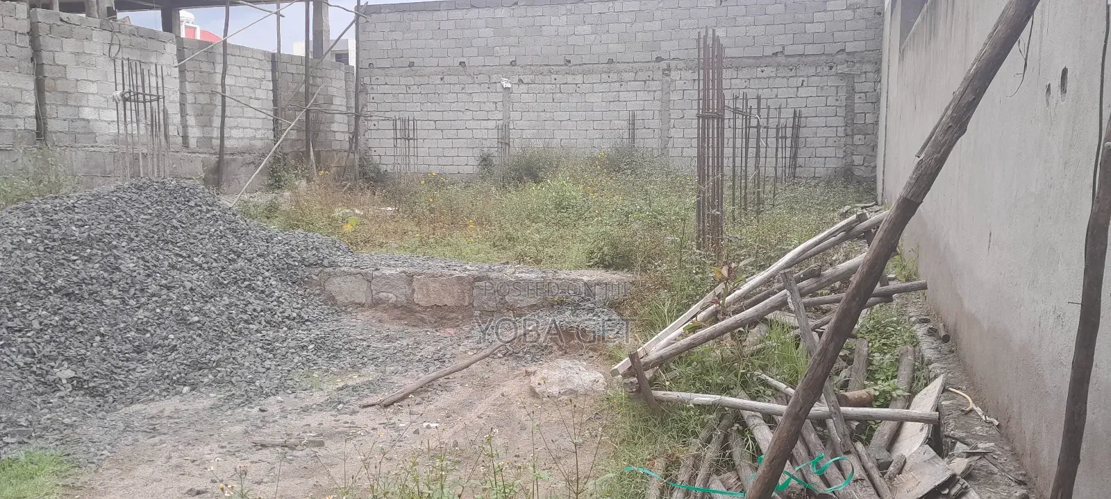 9bdrm House in Yoba, Akaky Kaliti for sale