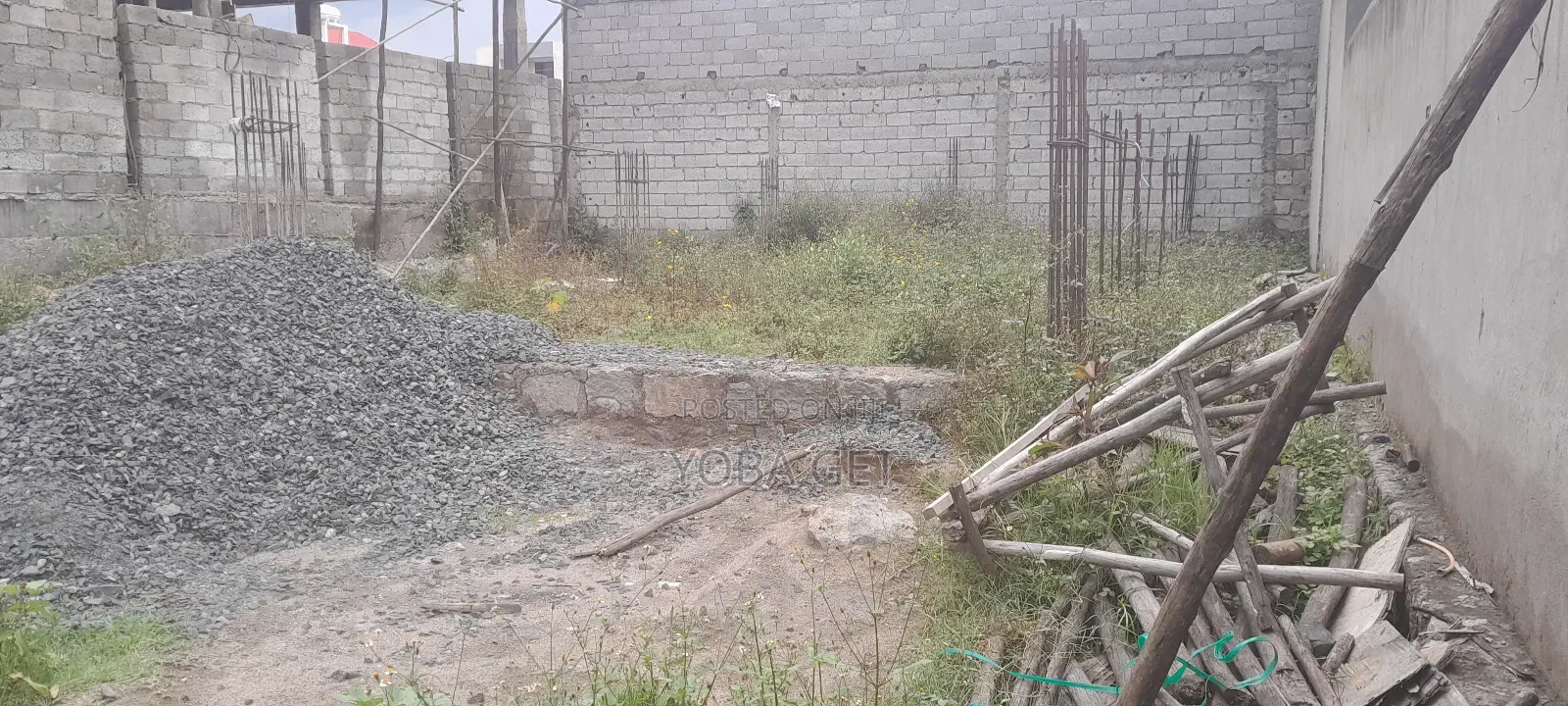 9bdrm House in Yoba, Akaky Kaliti for sale