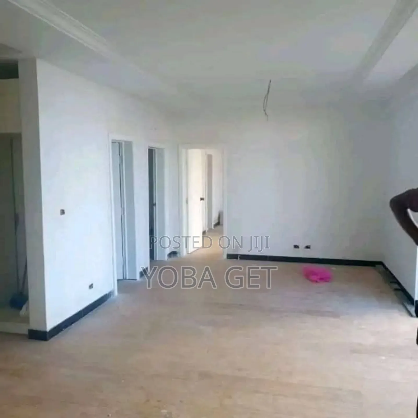 Furnished 9bdrm House in አስቸካይ የሚሸጥ ቤት, Akaky Kaliti for sale