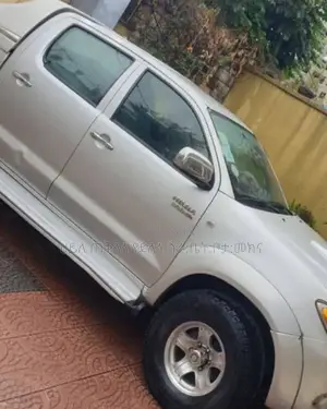 Toyota Hilux 2008 Silver