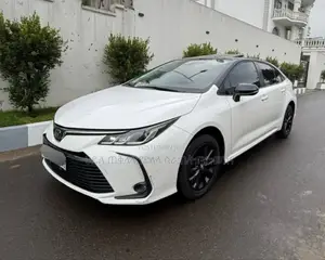 Toyota Corolla 2022 Ivory