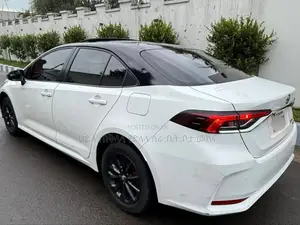 Toyota Corolla 2022 Ivory