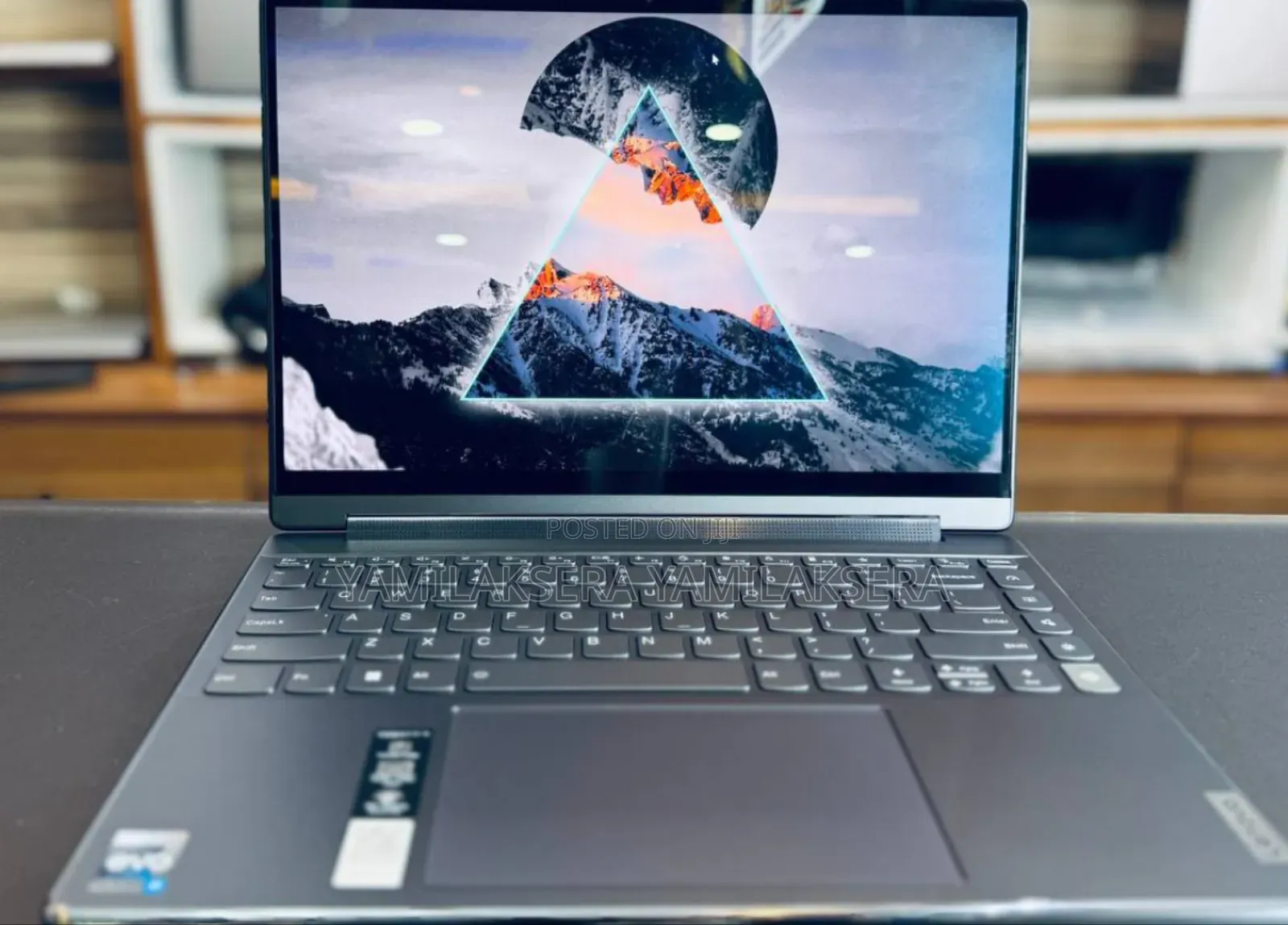 New Laptop Lenovo Yoga 9i 16GB Intel Core I7 SSD 1T