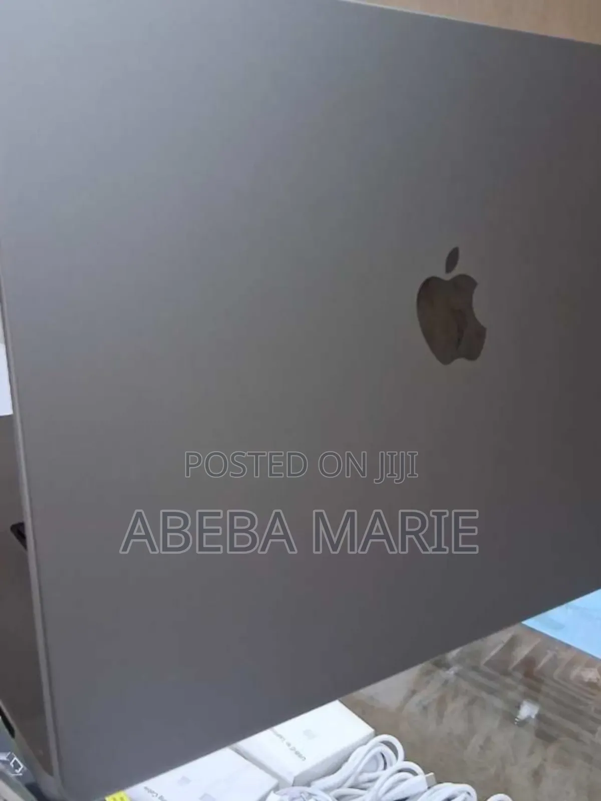 New Laptop Apple MacBook Pro M1 32GB Apple M1 Pro SSD 1T