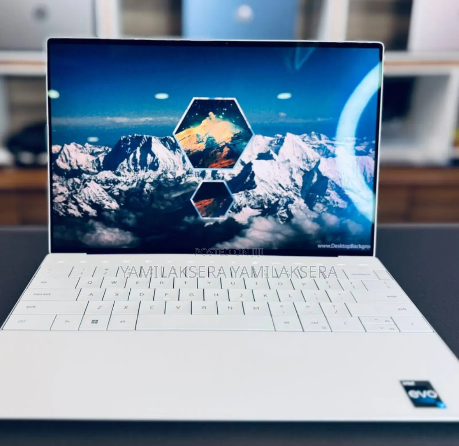 New Laptop Dell XPS 13 16GB Intel Core i7 SSD 512GB