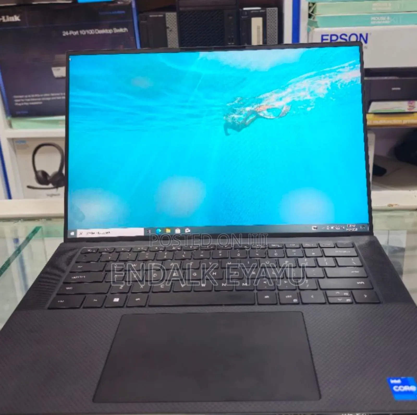 New Laptop Dell Precision 5570 32GB Intel Core I7 SSD 512GB