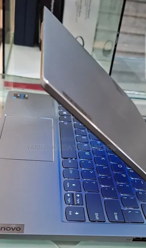 New Laptop Lenovo ThinkPad 13 16GB Intel Core I5 SSD 512GB