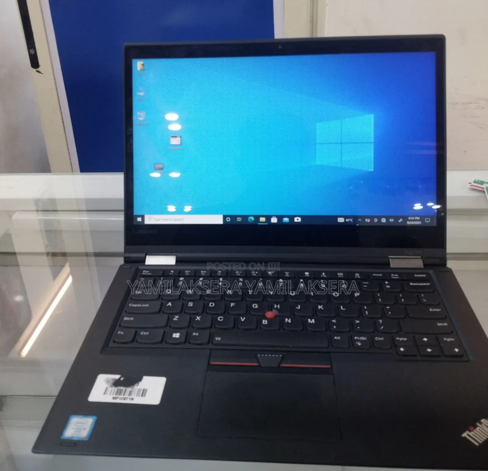 New Laptop Lenovo Yoga 260 8GB Intel Core i5 SSD 256GB