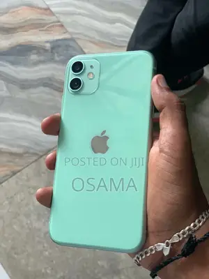 Photo - Apple iPhone 11 64 GB Green