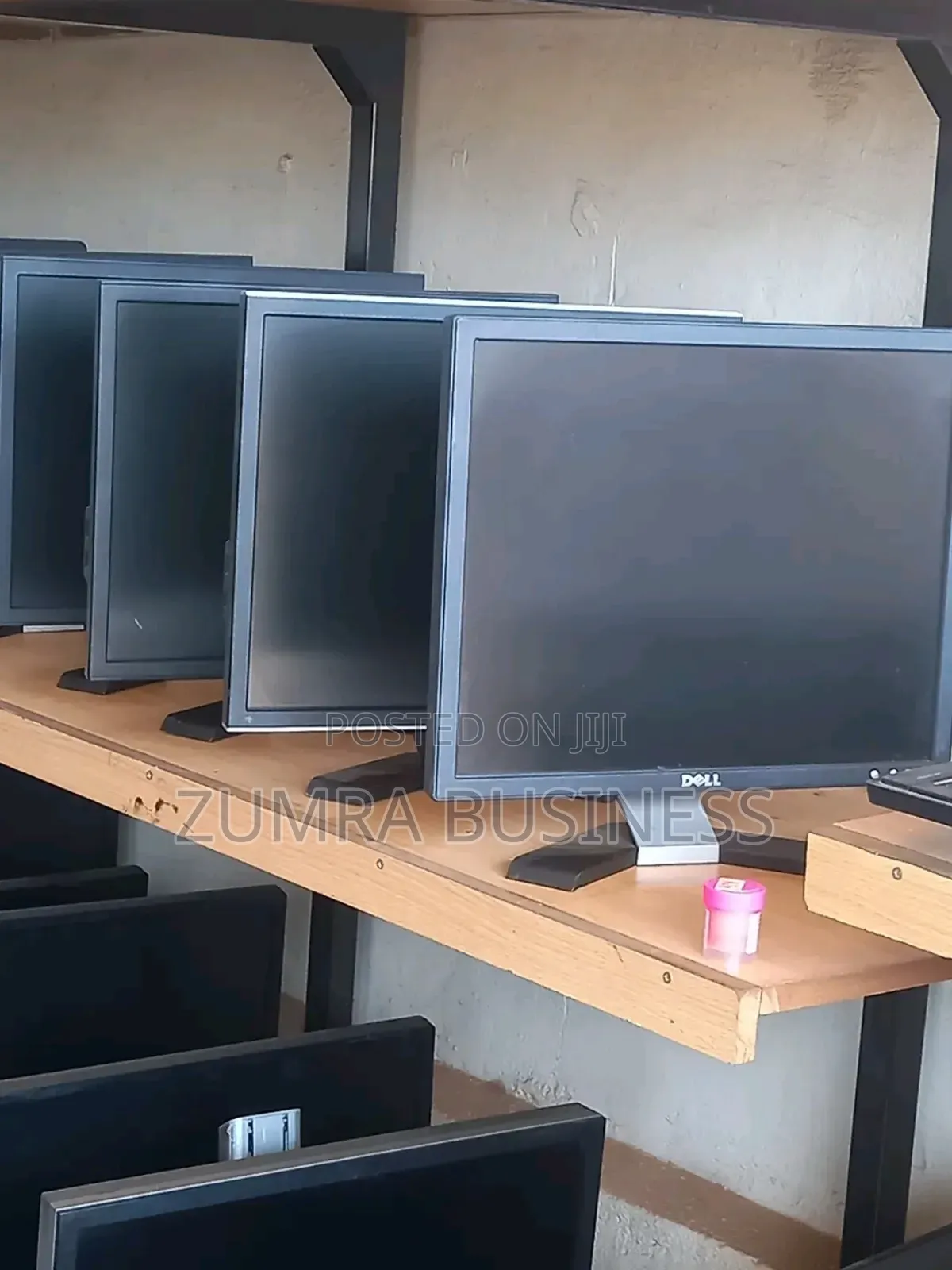 Desktop Computer Dell OptiPlex 780 4GB Intel Core 2 Quad HDD 320GB