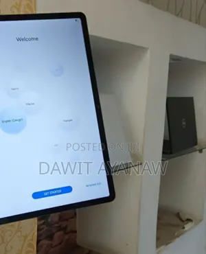 Photo - New Huawei MatePad SE 128 GB Silver