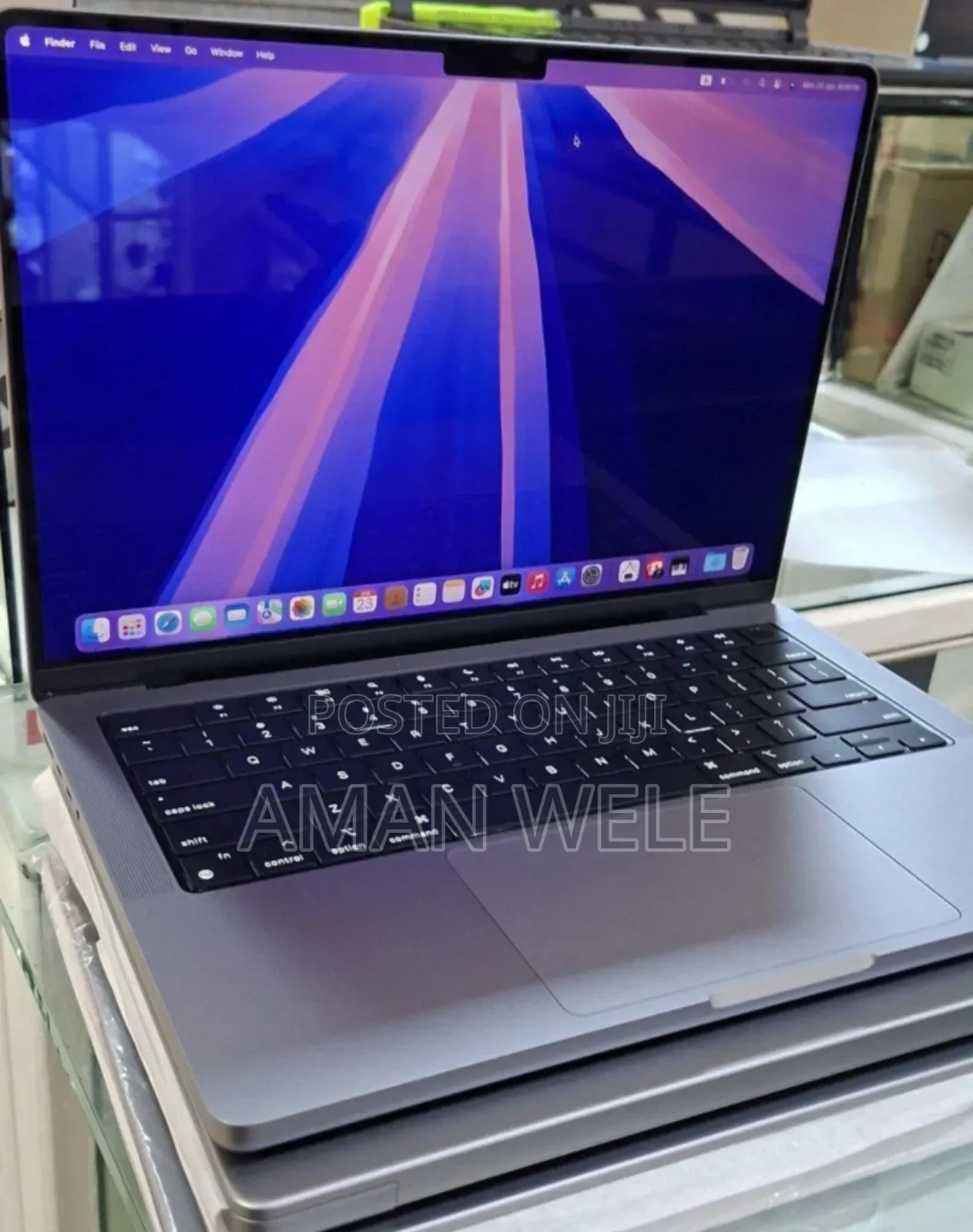 New Laptop Apple MacBook Pro M1 16GB Intel SSD 1T