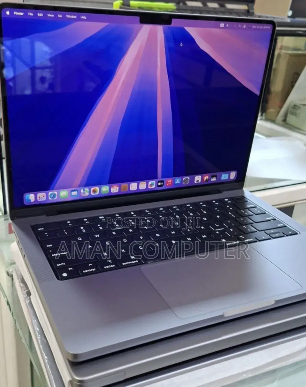 New Laptop Apple MacBook Pro M1 16GB Intel SSD 1T